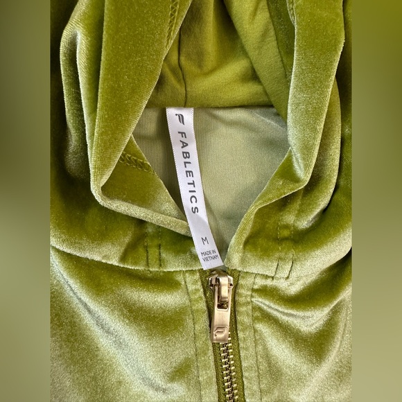 Fabletics Velour Track Suit in Golden Leaf Medium, Donna Velour Hoodie, Emma Leg - Picture 3 of 12